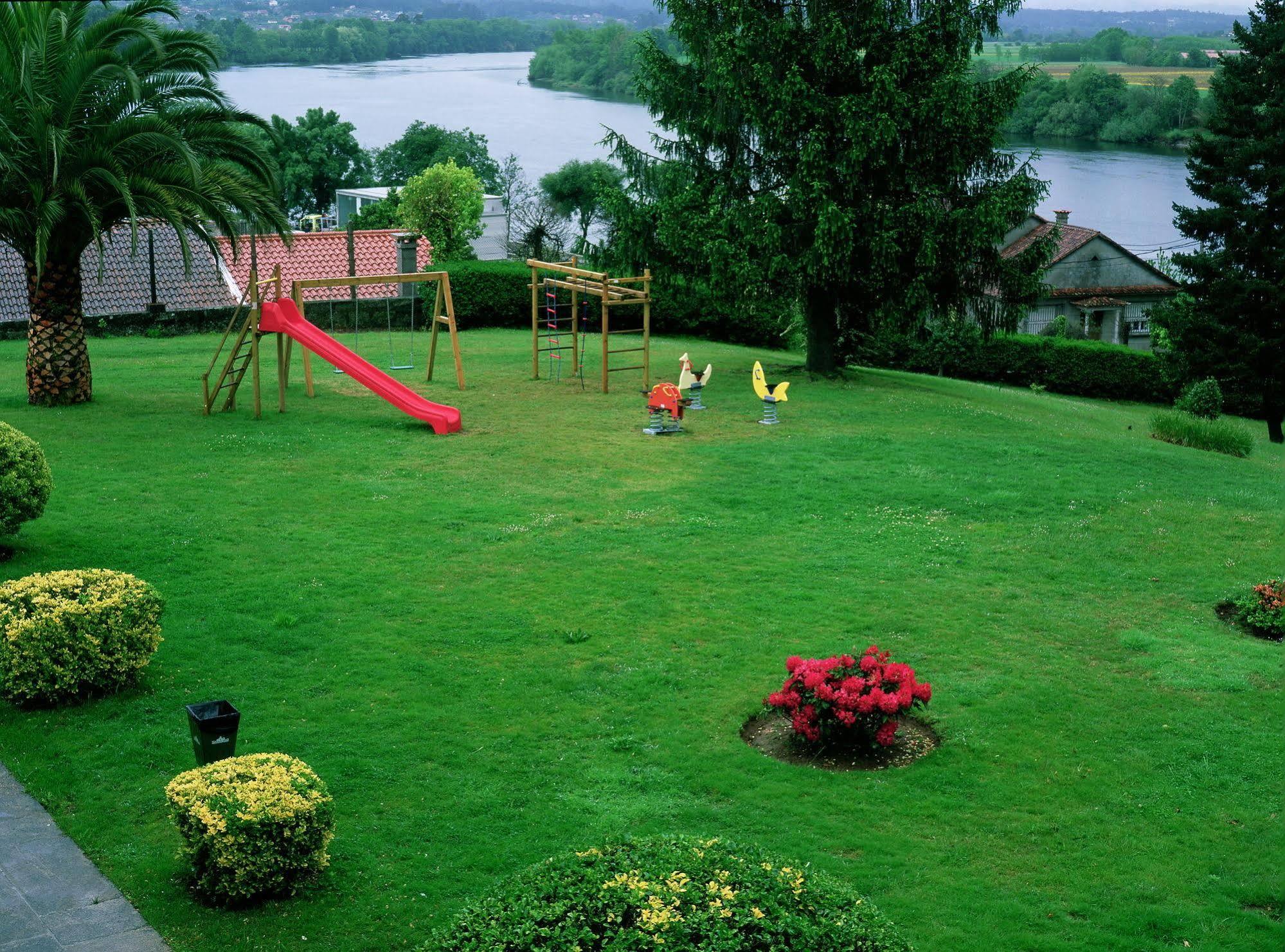 Parador De Tui Exterior photo